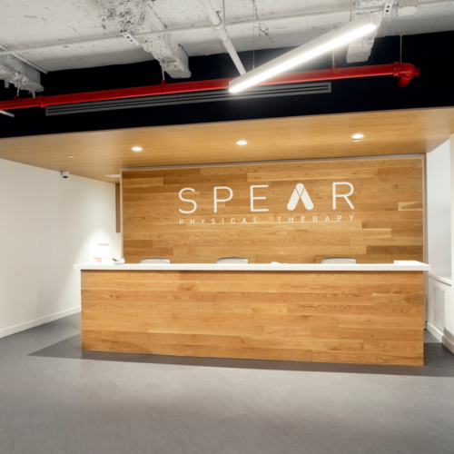 Upper West Side - W 75th St front desk